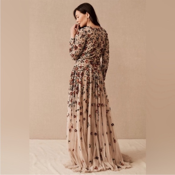 Mac Duggal Floral Appliqué Long Sleeve Illusion Gown - Picture 5 of 11